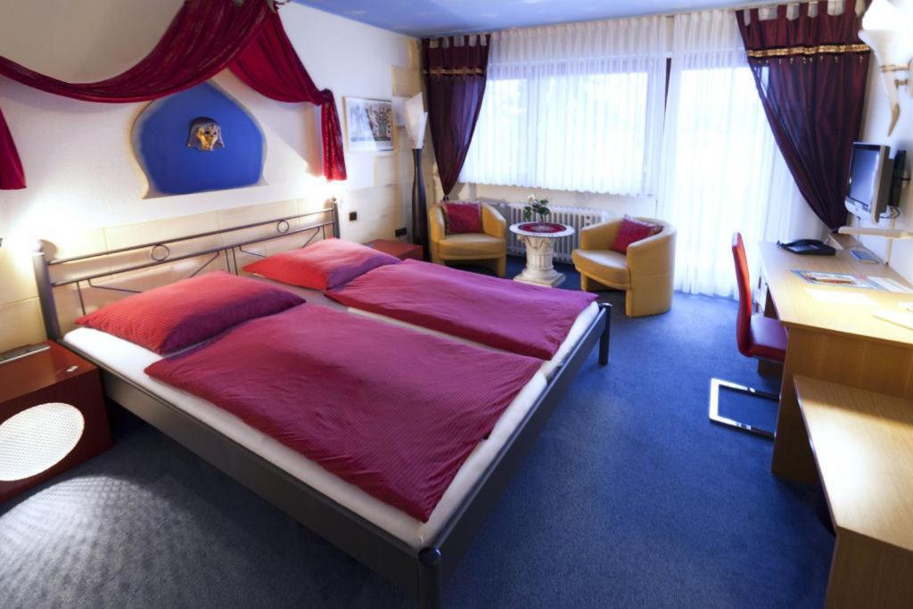 Themen Hotel Terrassen Cafe Bad Münder am Deister Εξωτερικό φωτογραφία