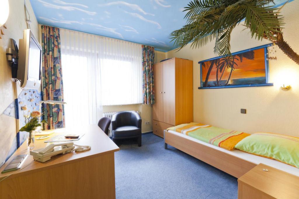 Themen Hotel Terrassen Cafe Bad Münder am Deister Εξωτερικό φωτογραφία