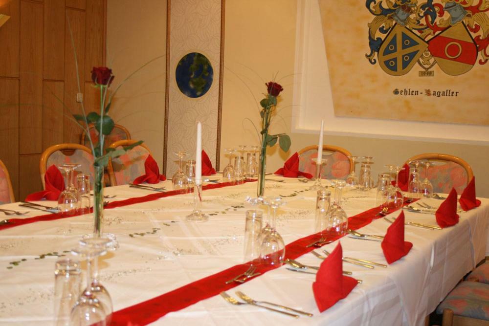 Themen Hotel Terrassen Cafe Bad Münder am Deister Εξωτερικό φωτογραφία